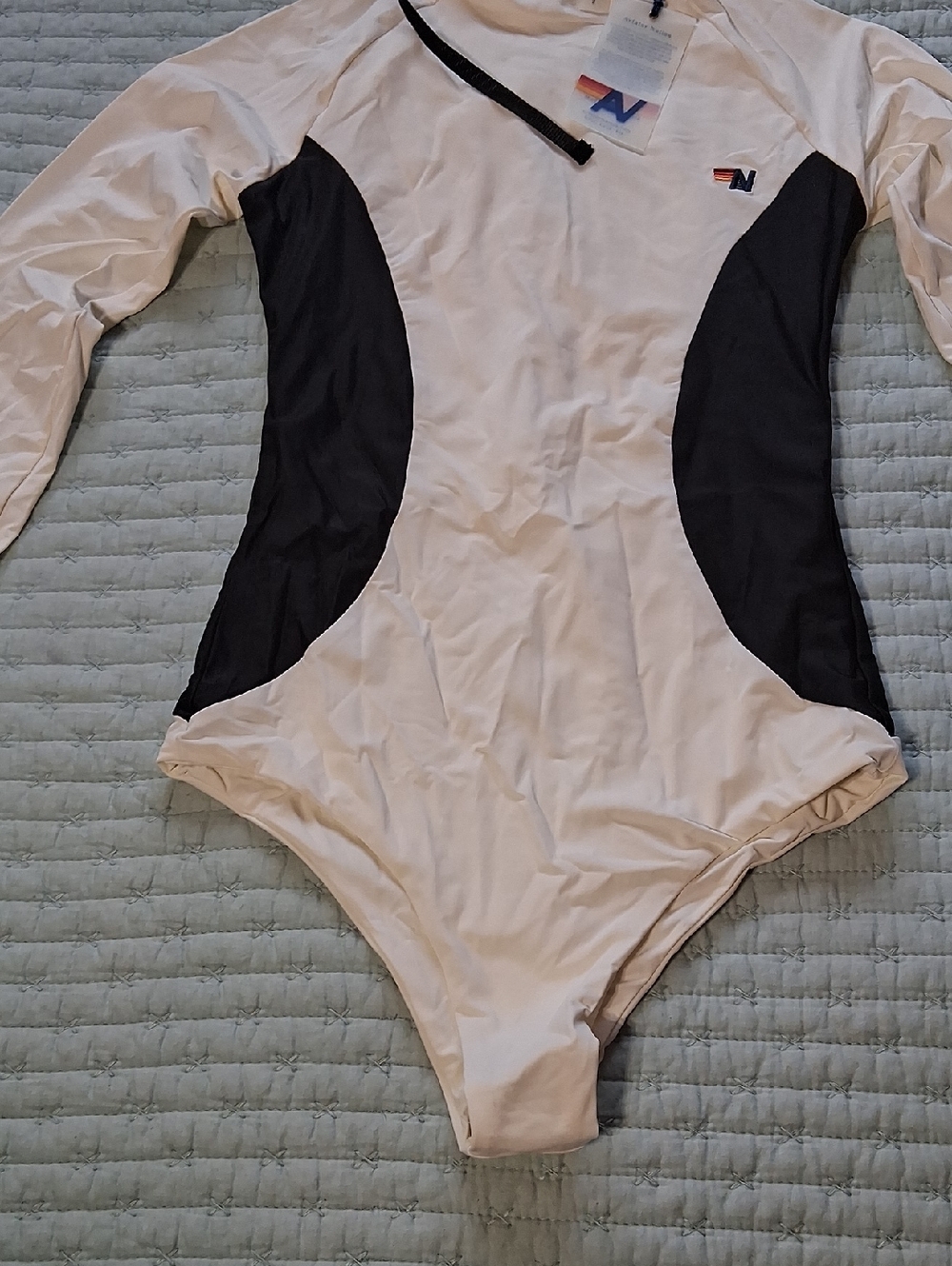 Aviator Nation Cream And Black Surf Suit - Picture 4 of 12